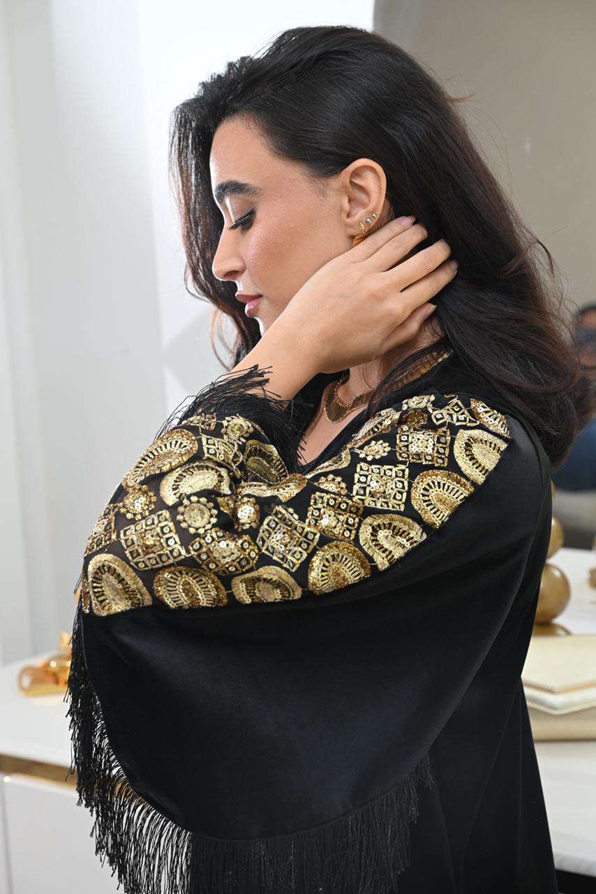 هيبة داكنة